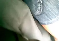 زیبایی ورزش ها بمکد و بر روی سیاه خروس دانلود کلیپ های سکسی می رود
